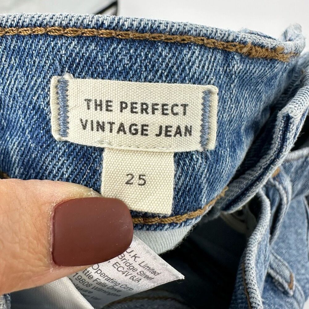 Madewell The Perfect Vintage Jean in Ainsworth Wash Size 25 Raw Hem Blue - Picture 9 of 16